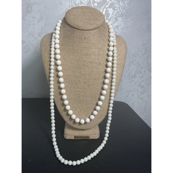 2 Layering Vintage White Beaded Necklace Long With Lobster Clasp - Picture 1 of 4